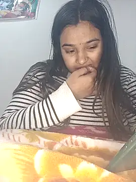 Snapshot of RAYI_01 chatting on 02.09.25 RAYI 01 online show from 02.09.25