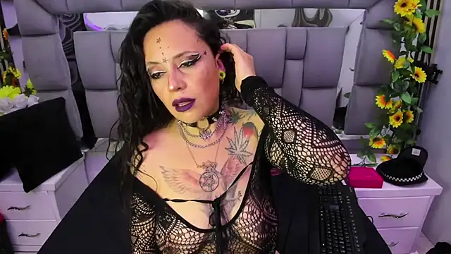 Fenix Lilith online show from 11.15.25