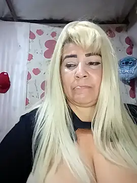 BonniAdams online show from 02.04.26