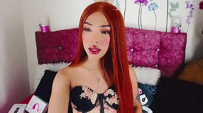 Khloe Leal online show from 02.26.25