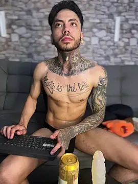 Snapshot of Walker_Thomas1 chatting on 02.24.25 Walker Thomas1 online show from 02.24.25