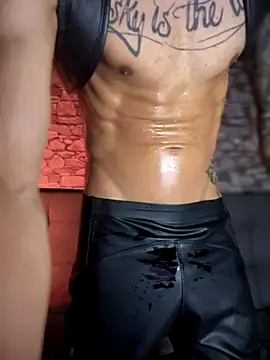 Snapshot of Walker_Thomas1 chatting on 11.07.25 Walker Thomas1 online show from 11.07.25