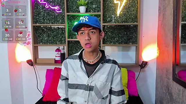 Snapshot of Allen_Starck chatting on 02.27.25 Allen Starck online show from 02.27.25