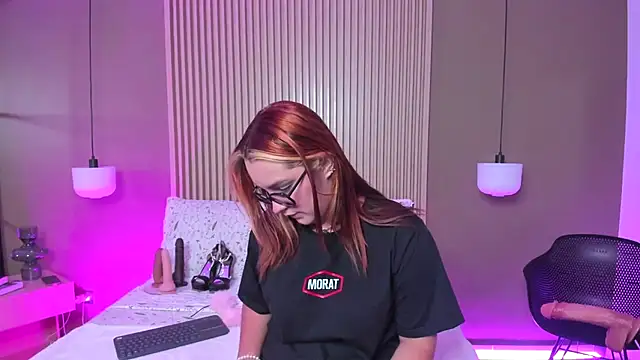 JessyCream online show from 10.17.25