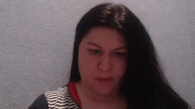 KiraSwee online show from 01.05.26