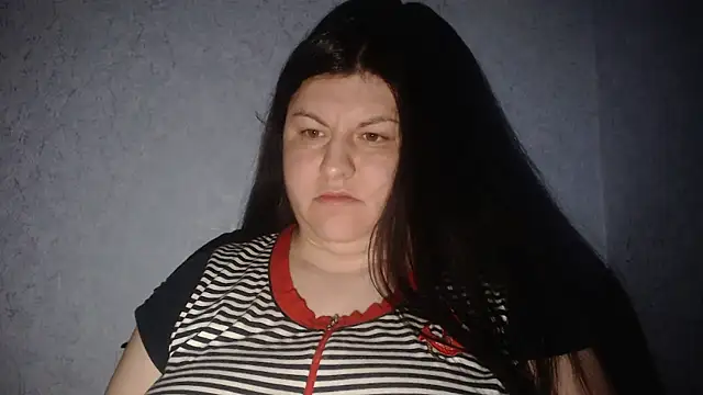 KiraSwee online show from 01.16.26