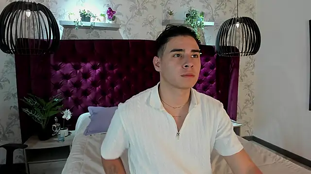 Snapshot of Gabriell_ramirez chatting on 03.21.25 Gabriell ramirez online show from 03.21.25