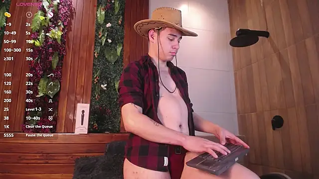 Snapshot of Gabriell_ramirez chatting on 09.24.25 Gabriell ramirez online show from 09.24.25