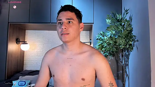 Snapshot of Gabriell_ramirez chatting on 11.12.25 Gabriell ramirez online show from 11.12.25