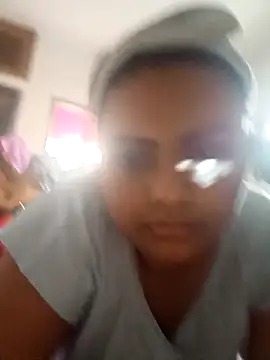 Snapshot of blue-berry07 chatting on 11.24.25 blue-berry07 online show from 11.24.25