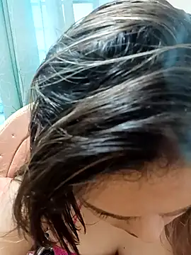 Snapshot of blue-berry07 chatting on 12.15.25 blue-berry07 online show from 12.15.25