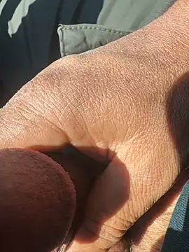 sark0606 online show from 04.21.26