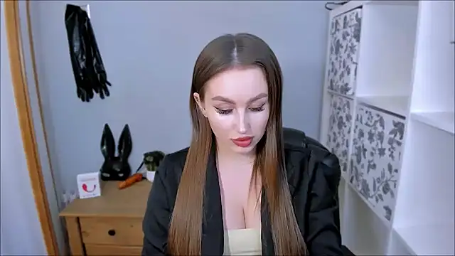 DonnaCam online show from 01.06.26