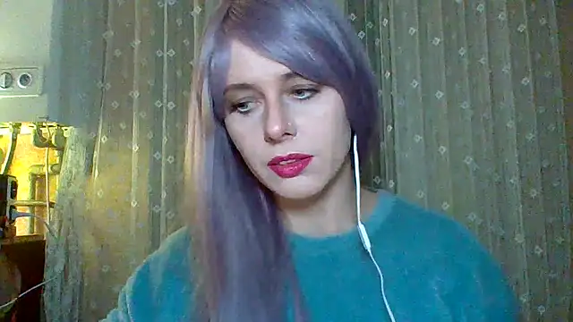 LuminousLady online show from 02.23.25