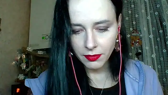 LuminousLady online show from 01.10.26