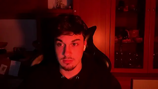 NaplesGuy04 online show from 02.19.25