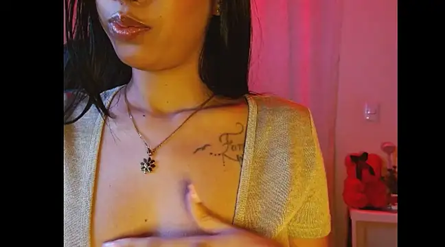 SallyWhitee online show from 03.21.25