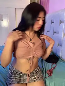 Snapshot of Valu_euphoria chatting on 02.28.25 Valu euphoria online show from 02.28.25