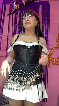 Snapshot of Valu_euphoria chatting on 10.29.25 Valu euphoria online show from 10.29.25