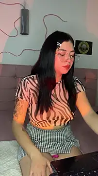 Snapshot of Valu_euphoria chatting on 11.09.25 Valu euphoria online show from 11.09.25