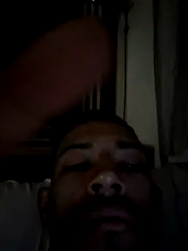 Mineirinho043 online show from 03.17.25