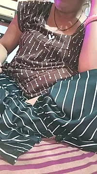 neha007-K online show from 02.17.25