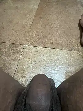 man16101 online show from 02.21.25