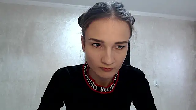 RoyalDessertt online show from 11.11.25