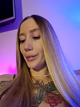 Snapshot of Pussy_Drive03 chatting on 02.12.25 Pussy Drive03 online show from 02.12.25