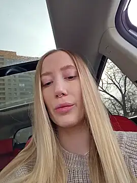 Snapshot of Pussy_Drive03 chatting on 02.20.25 Pussy Drive03 online show from 02.20.25