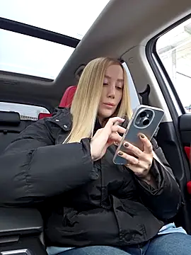 Snapshot of Pussy_Drive03 chatting on 11.14.25 Pussy Drive03 online show from 11.14.25