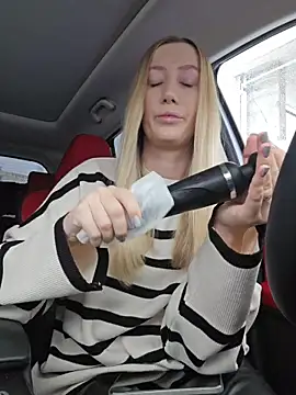 Snapshot of Pussy_Drive03 chatting on 12.20.25 Pussy Drive03 online show from 12.20.25