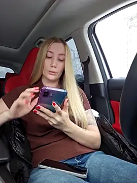 Snapshot of Pussy_Drive03 chatting on 01.06.26 Pussy Drive03 online show from 01.06.26