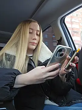 Snapshot of Pussy_Drive03 chatting on 02.25.26 Pussy Drive03 online show from 02.25.26