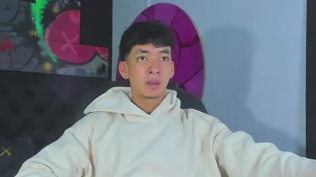 ISAAC CRYSTON online show from 09.23.25