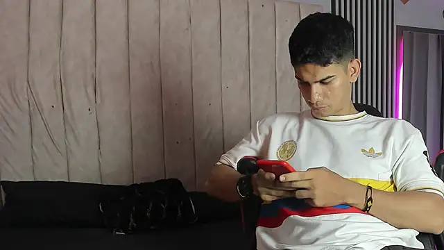 ANDRES STUD online show from 11.06.25