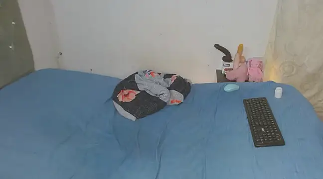 Said hot01 online show from 03.22.25