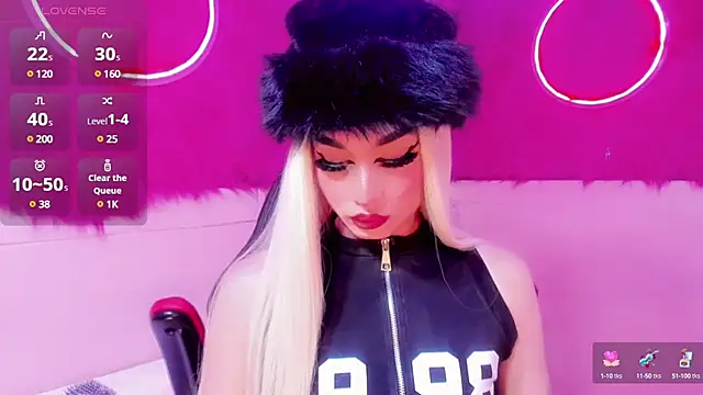 Snapshot of Irina_milkmaid chatting on 03.04.25 Irina milkmaid online show from 03.04.25