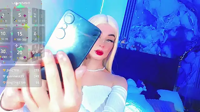 Snapshot of Irina_milkmaid chatting on 03.13.25 Irina milkmaid online show from 03.13.25