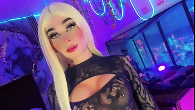 Snapshot of Irina_milkmaid chatting on 09.13.25 Irina milkmaid online show from 09.13.25