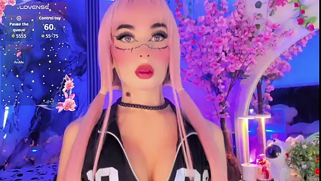 Snapshot of Irina_milkmaid chatting on 11.05.25 Irina milkmaid online show from 11.05.25