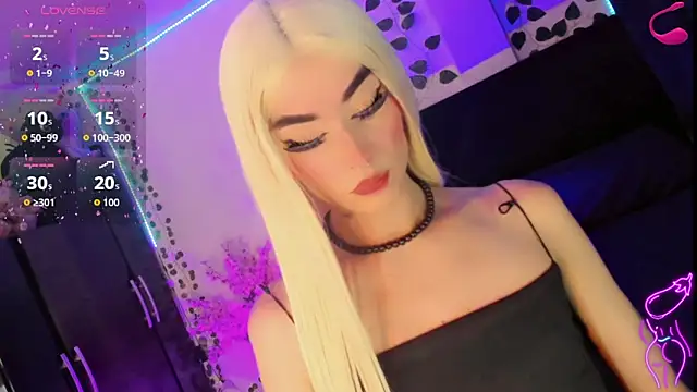 Snapshot of Irina_milkmaid chatting on 11.26.25 Irina milkmaid online show from 11.26.25