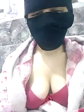 Snapshot of kabina chatting on 03.04.25 kabina online show from 03.04.25