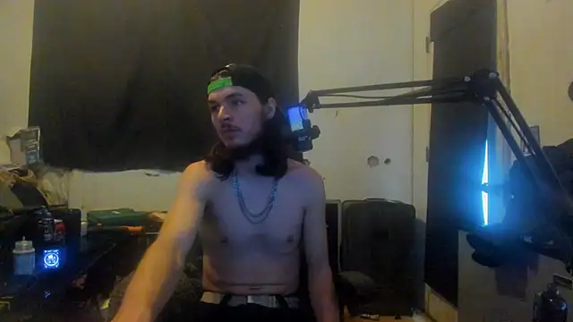 nuttyking2022 online show from 02.06.25