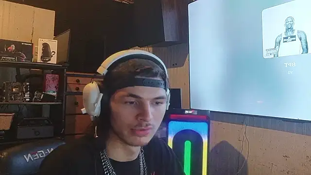 nuttyking2022 online show from 02.04.26