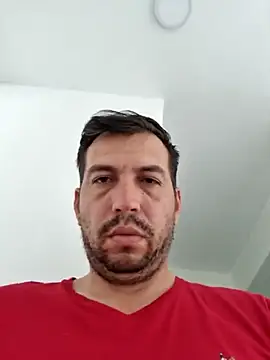 Snapshot of reyarturs13 chatting on 02.17.25 reyarturs13 online show from 02.17.25