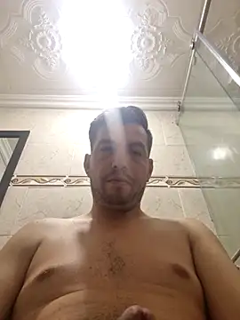 Snapshot of reyarturs13 chatting on 03.21.25 reyarturs13 online show from 03.21.25