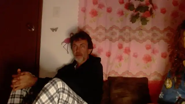 jeans and emma online show from 03.14.25