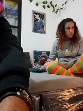 jeans and emma online show from 10.11.25