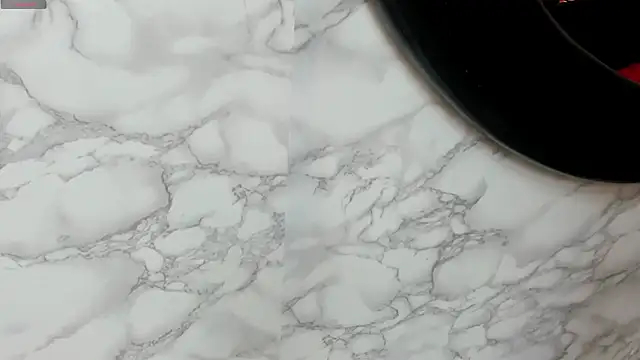 IVISBOUNCYASS online show from 10.10.25